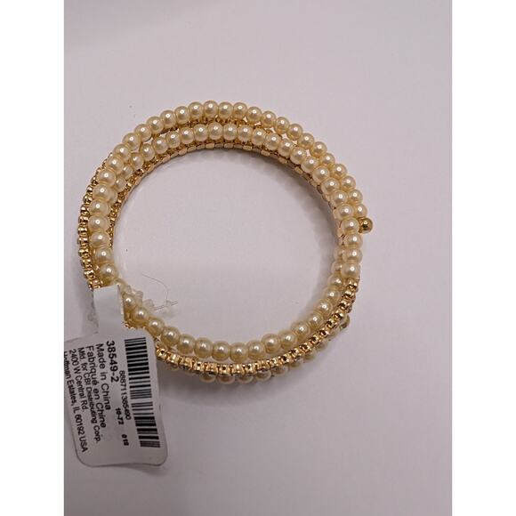 Claire's Pearl and Rhinestone Coil Bracelet Gold Tone Adjustable NWT - Picture 2 of 5